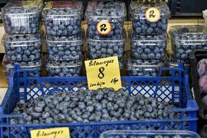 Lietuviai labiausiai ES nerimauja dėl kainų kilimo, klimato kaita pernelyg nerūpi