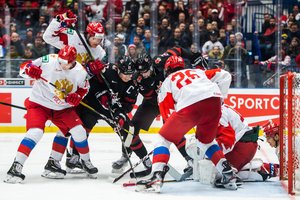 Pasaulio jaunimo ledo ritulio čempionais tapo kanadiečiai, finale įveikė Rusiją