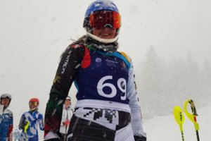 Lietuvos rinktinės vėliavnešė Lozanoje – kalnų slidininkė S. Bieliūnaitė