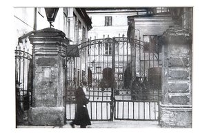 Išgarsėjo, tada paliko tiek Europą, tiek meno pasaulį