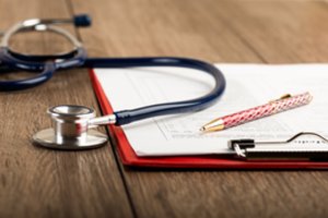 Patvirtino tvarką, kaip pacientams bus atlyginima gydymo įstaigoje padaryta žala