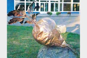 Cukraus fabriko simbolį „Runkelis“ sukūręs kalvis aplinkinius toliau stebina