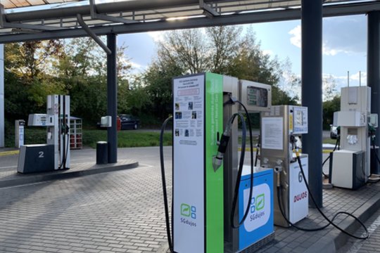 Naujos galimybės ekologiško transporto entuziastams Vilniuje – atidaryta visą parą veikianti SGD stotis