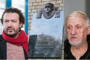 Atminimo lentą sudaužiusio S. Tomo kūjis kitu galu smogė V. Šustauskui