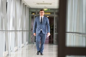 L. Kasčiūnas – apie pirmą kadenciją Seime, padėką žmonai ir mestą premjero pirštinę