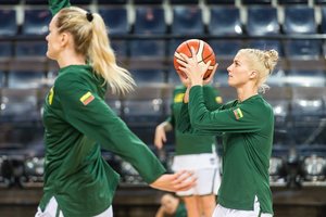 Galingai žaidusi L. Miškinienė ir G. Mažionytė žengė į kitą Europos taurės etapą