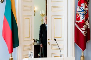 Seimo teisininkai G. Nausėdos projekte pasigedo prevencinio pokalbio vedimo tvarkos