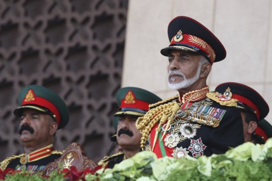 Mirus Omano sultonui Qaboosui įpėdiniu paskelbtas jo pusbrolis kultūros ministras 