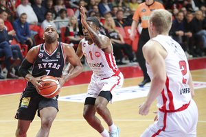 Principinė dvikova Utenoje baigėsi dar vienu „Juventus“ kirčiu „Rytui“