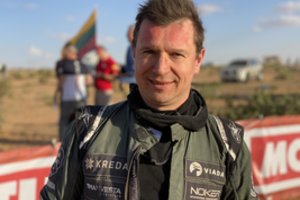 A. Juknevičius nusivylė lengva Dakaro trasa: „Trūksta tikrosios bekelės – laimi spaudžiantys pedalą“