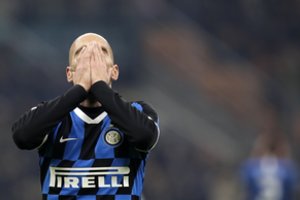 Italijoje „Inter“ barstė taškus namuose ir nepasinaudojo proga labiau atitrūkti nuo persekiotojų