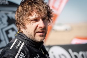 Aštuntasis Dakaro etapas: trys lietuviai finišavo tarp 20-ies geriausių, apvirtęs E. Juškauskas lenktynių nebaigė