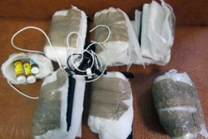 Pataisos namus užplūdus kontrabandai pareigūnai vos spėja suktis: jau pasiekė rekordą