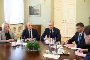 Prezidentas po susitikimo su K. Mažeika: aplinkos apsaugos sistema saugo pažeidėjus