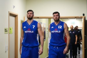 Dūžta Londono krepšinio svajonė: broliai D. ir K. Lavrinovičiai nebežais, lietuvis nebevadovauja