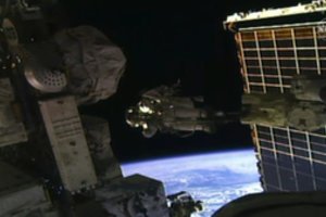 Įvyko pirmasis 2020 metų išėjimas į atvirą kosmosą: komandoje – dvi moterys