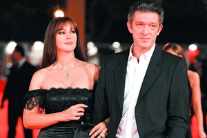 Monica Bellucci: „Baiminuosi dėl dukterų“
