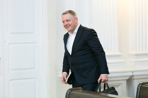 Teisme Eligijus Masiulis klausėsi slapta įrašytų pokalbių su žmona