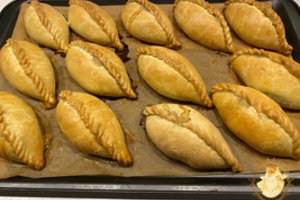 Amerikos lietuviai kepa karališkus kibinus – tokių išsikepti galite ir jūs