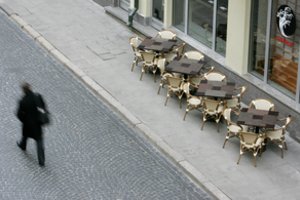 Išvežiojamojo maisto verslas Klaipėdoje: nelegalūs darbuotojai ir nuslėptas trečdalis milijono