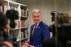 Prezidentas Gitanas Nausėda pranešė, apie ką tikrai nekalbės su Ramūnu Karbauskiu