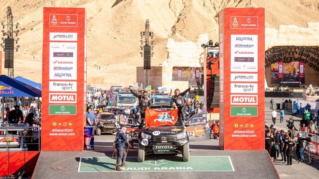 Dakaro podiumo vaizdai: B. Vanagas sulaukė gausių ovacijų