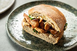 Itališkas sumuštinis, kurį suvalgius ryte, pietų nebesinorės