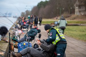 Žvejams Klaipėdoje – netikėtas policijos pareigūnų siurprizas