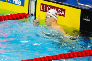 Danas Rapšys plaukimo Čempionų lygoje vos spėjo suktis – laimėjo sidabrą, tačiau nieko nepešė estafetėje