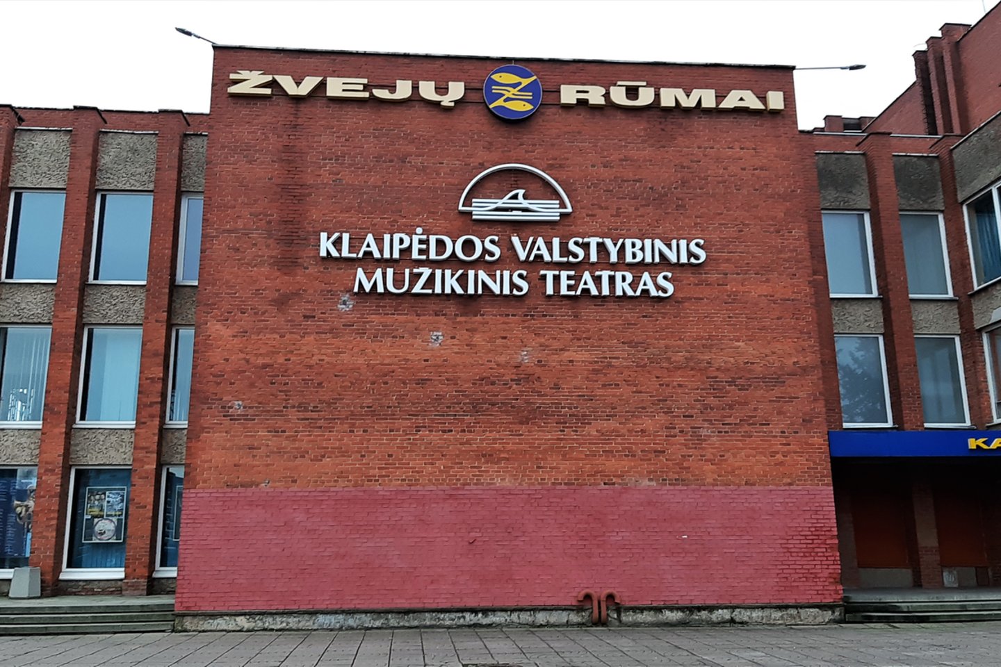  Klaipėdos muzikinis teatras dabar laikinai darbuojasi Žvejų rūmuose.<br> G.Pilaičio  nuotr.