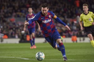 L. Messi įvartis padėjo „Barcelona“ klubui susigrąžinti pirmąją vietą Ispanijoje 