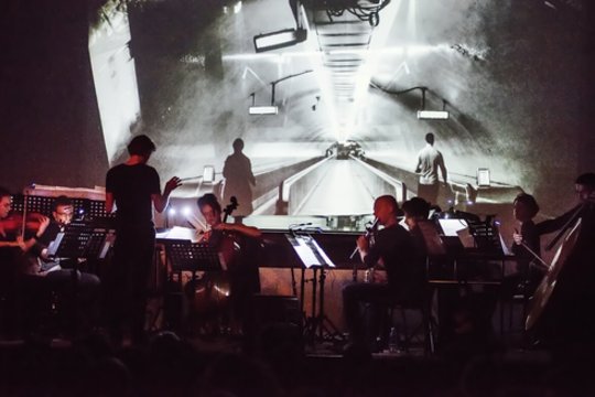 Pakeliui į Niujorką – pažintis su „žmonių, vabzdžių ir banginių laiku“