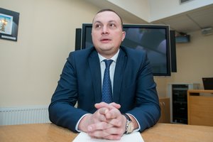 Teismas nepatikėjo slapta saugumo pažyma: E. Bėrontas buvo ujamas be pagrindo