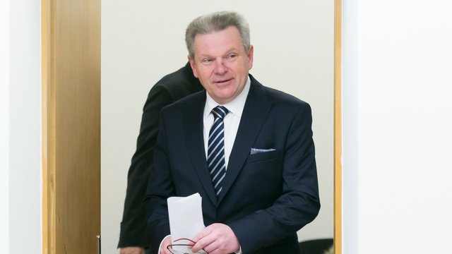 J. Narkevičius po VTEK sprendimo trauktis neketina: „Aš dirbau savo darbą sąžiningai“