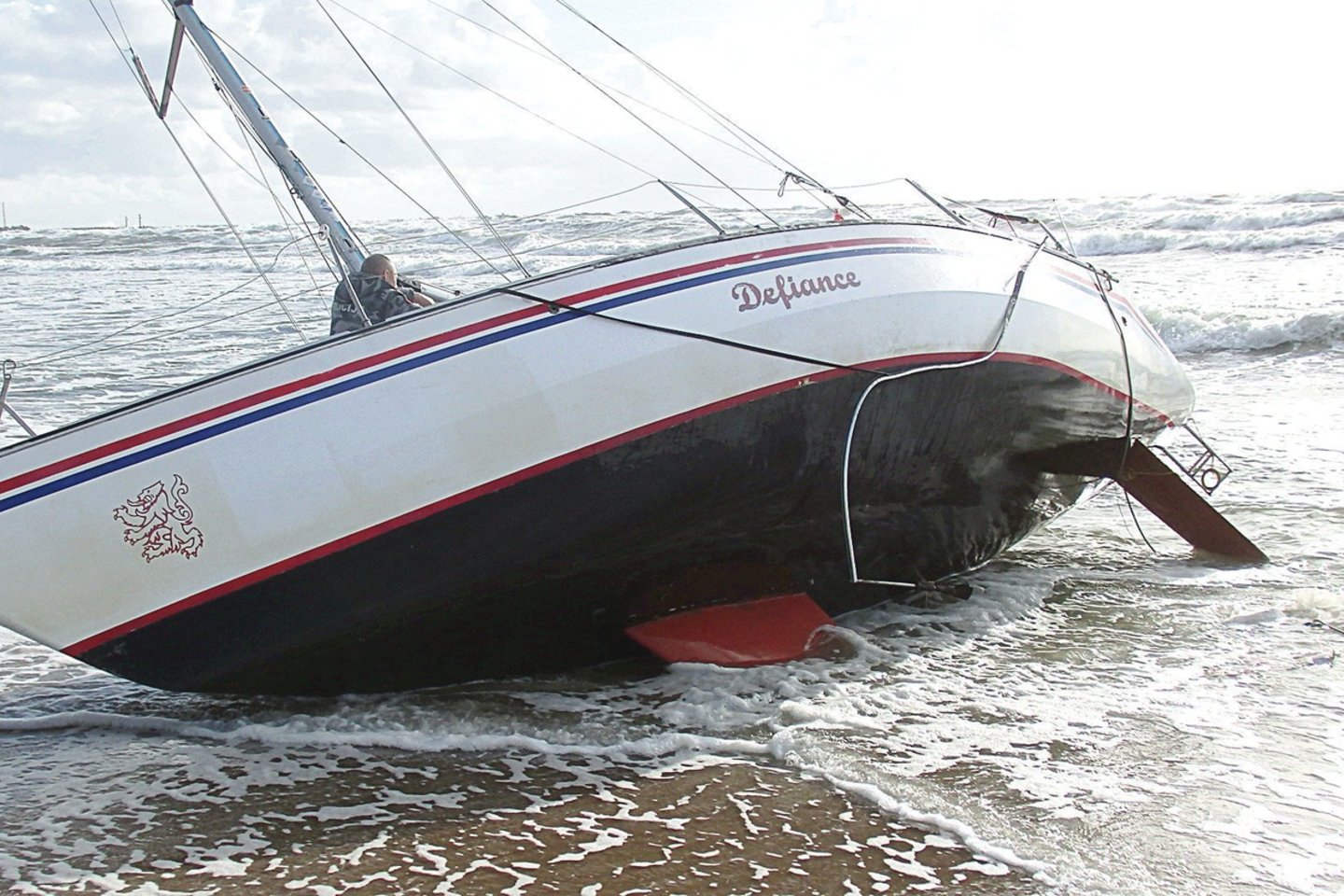 Per nelaimę jūroje žuvo trys jachtos „Defiance“ įgulos nariai.<br>G.Pilaičio nuotr.