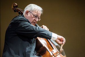 Simfoniniai šokiai su Davidu Geringu ir Jurijumi Serovu