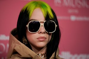 Gamta muzikantę Billie Eilish apdovanojo talentu, bet pagailėjo sveikatos