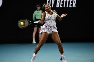 „Australian Open“ turnyre A. Barty žengė toliau, o kinė išmetė S. Williams