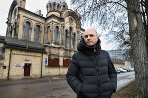 Žurnalistas, rašytojas D. Dargis linki kuo didesnio stabilumo ir vidinės ramybės