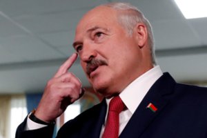A. Lukašenka: Baltarusija dėl naftos derasi su JAV, Saudo Arabija ir JAE
