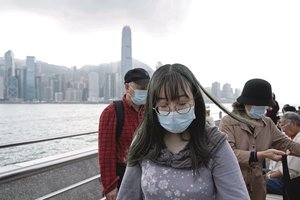 Kinijoje prasidėjusias šventes apkartino baimė: šalyje siaučiantis virusas pasireiškė pačiu blogiausiu metu