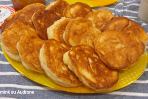 Stori kaip pagalvėlės, purūs, minkšti ir labai skanūs mieliniai blynai