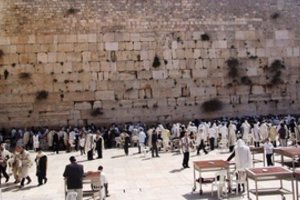 Izraelis uždegė žalią šviesą savo piliečių kelionėms į Saudo Arabiją