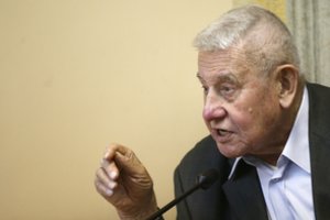 Mirė profesorius Edvardas Gudavičius