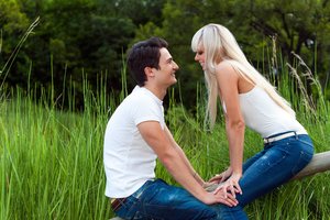 Pasimatymo pradžia priminė darbo pokalbį, bet po vienos frazės viskas pasikeitė