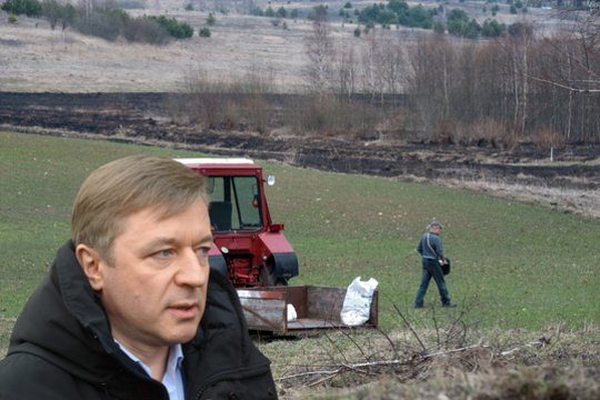 R. Karbauskis piktinasi muitų mokesčiais „Agrokoncernui“ ir grasina teisiniais ieškiniais 