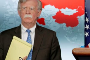 D. Trumpo komanda išdėstė gynybos argumentus, prieštaravo J. Boltono iškvietimui