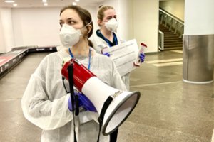  Lietuva pasiruošusi parsivežti savo piliečius iš Kinijos dėl koronaviruso 