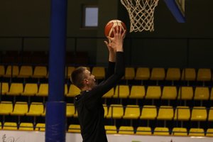 Lietuvos šešiolikmečiai nusileido rusams