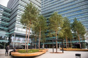 Komercinių pastatų NT rinką į padanges kėlė biurų pastatų pardavimai